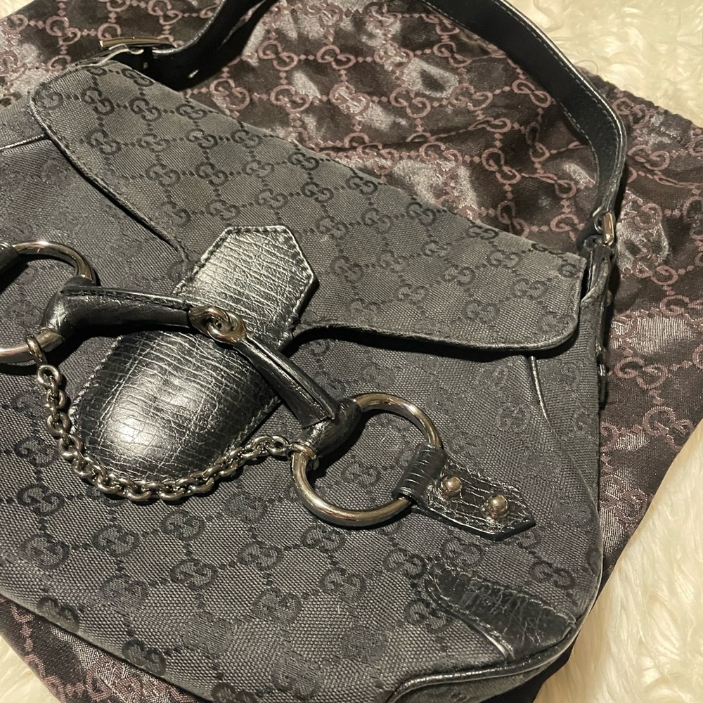 Handbag - Picture 3 of 6